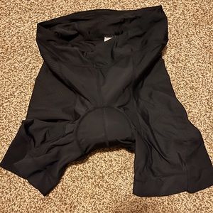 Garneau Women’s Chamois Shorts (Biking Shorts)